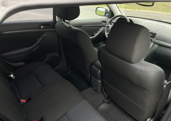 Toyota Avensis cena 19900 przebieg: 208000, rok produkcji 2008 z Nidzica małe 352